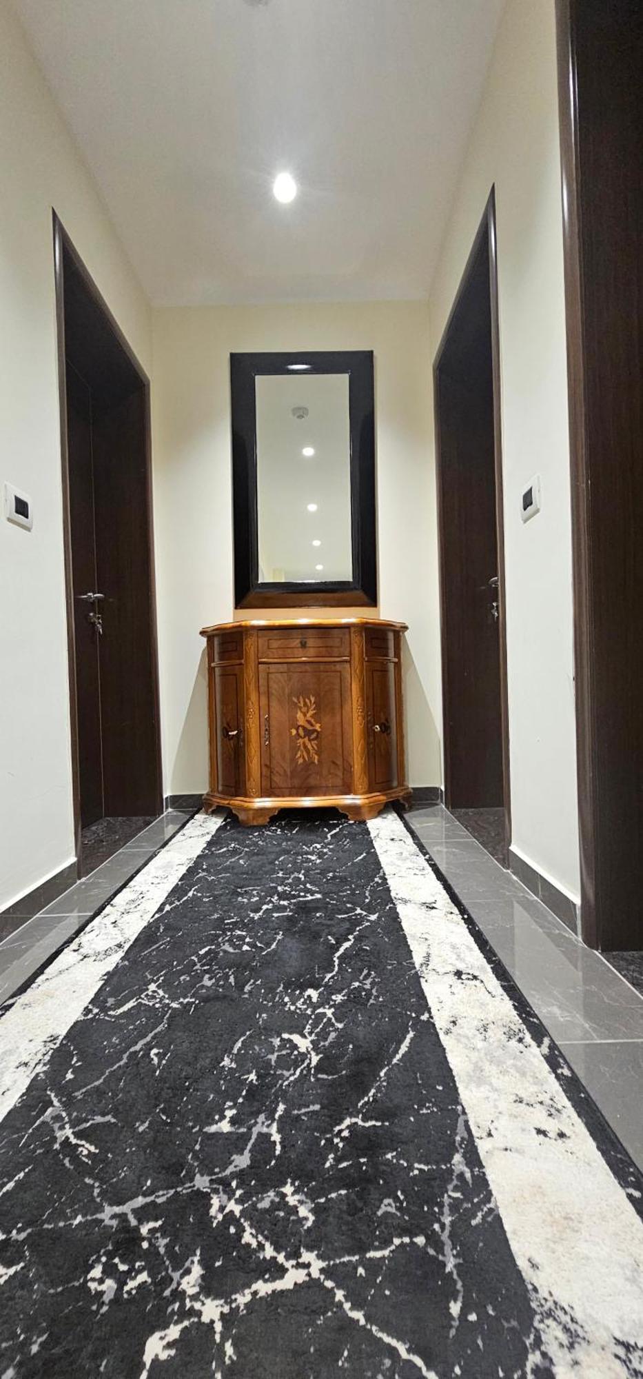 Hotel Pirro Vlorë 외부 사진