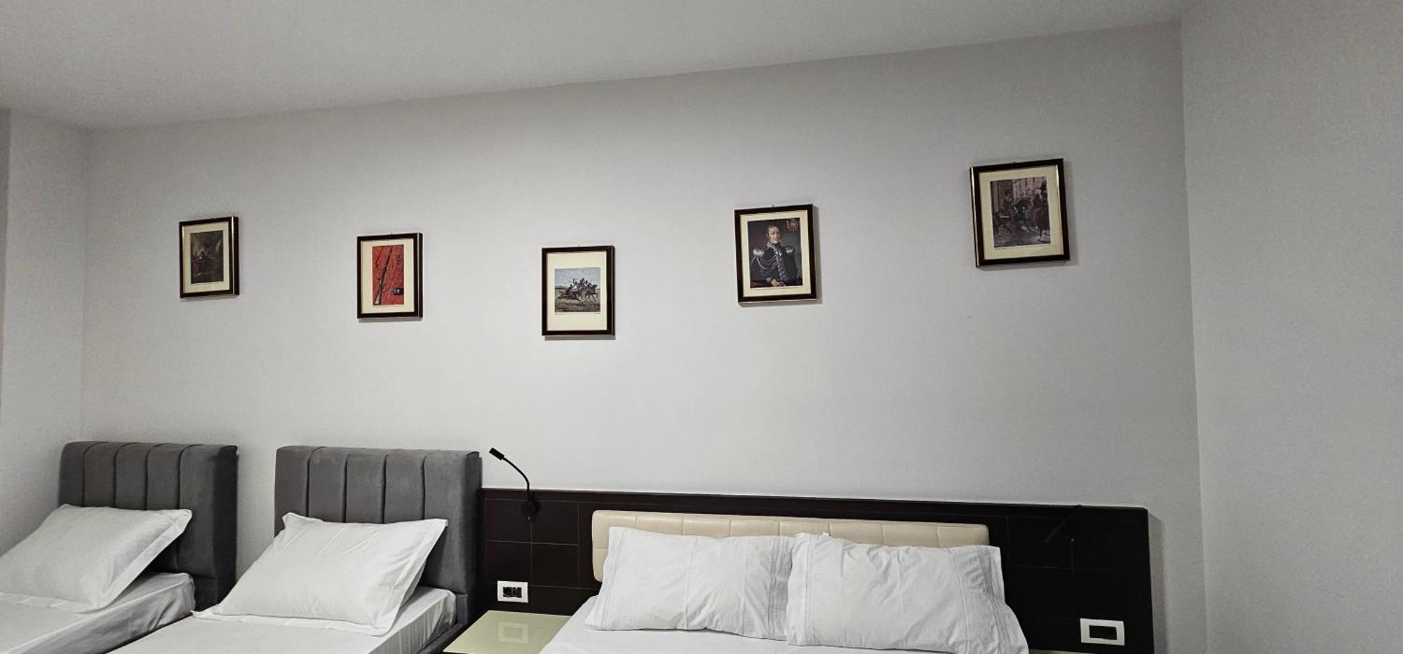 Hotel Pirro Vlorë 객실 사진